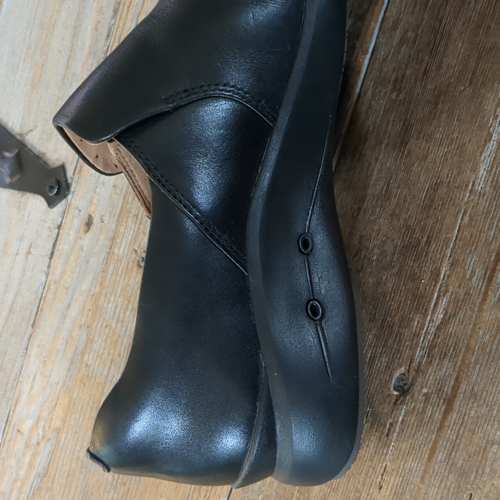 Clarks Unstructured Un.Loop Black Leather Slip-On… - image 6